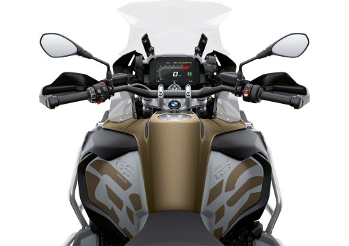 2019-BMW-R1250GS-Adventure-16