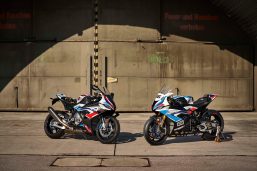 2021-BMW-M1000RR-superbike-52